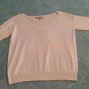 Size S Banana R. v neck 3/4 sleeve sweater